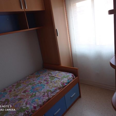 Apartmán Piso Taxi Estacion De Autobuses Andújar Exteriér fotografie
